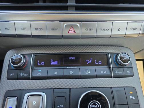 Hyper White 2022 Hyundai PALISADE Calligraphy