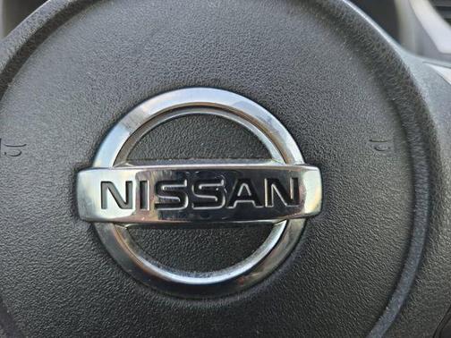 2016 Nissan Sentra SV
