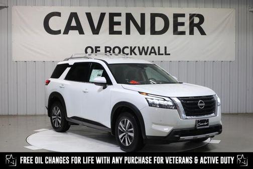2025 Nissan Pathfinder SL 4WD