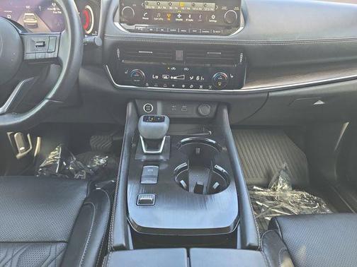 Champagne Silver Metallic 2022 Nissan Rogue Platinum