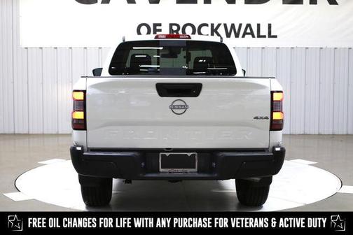 2025 Nissan Frontier S