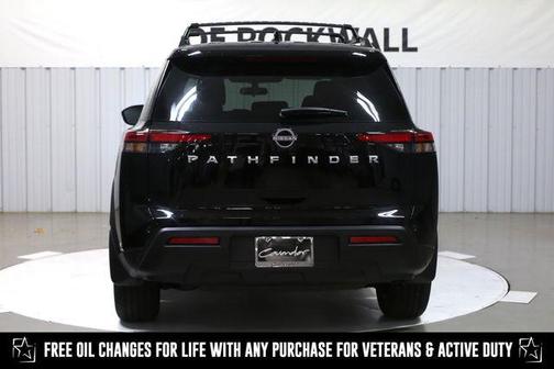 2025 Nissan Pathfinder SV FWD