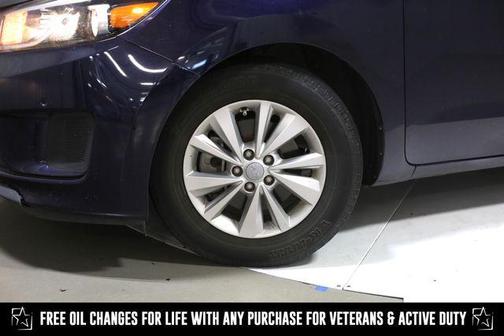 2018 Kia Sedona LX