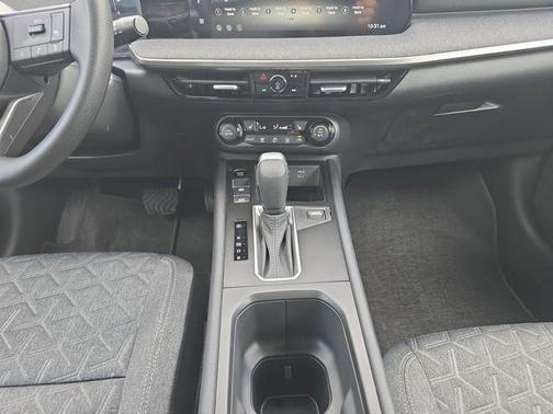 Canyon Bronze Metallic 2026 Nissan Kicks SV