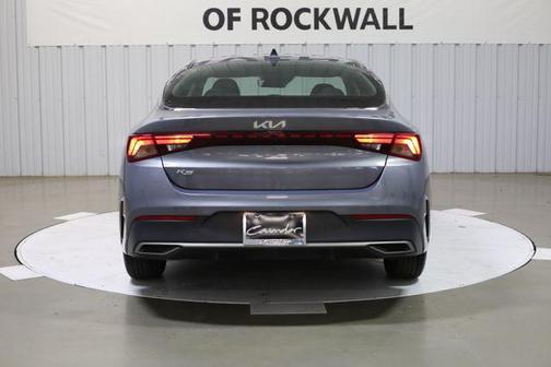 2022 Kia K5 LX