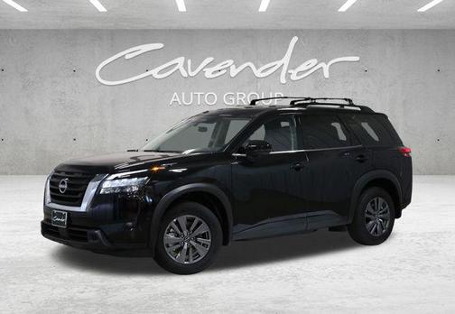 2025 Nissan Pathfinder SV 4WD