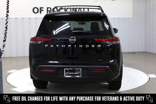 2025 Nissan Pathfinder SV FWD