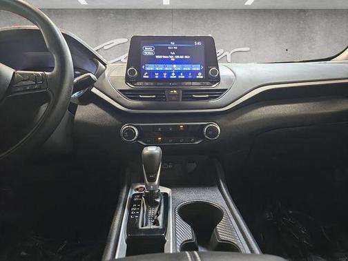 2025 Nissan Altima S FWD