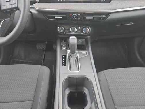 Super Black 2026 Nissan Kicks S