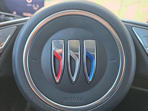 2025 Buick Envision Preferred AWD