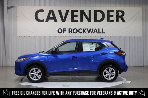 2025 Nissan Kicks S