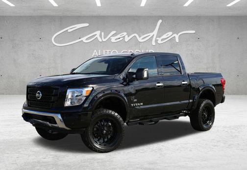 2021 Nissan Titan SV