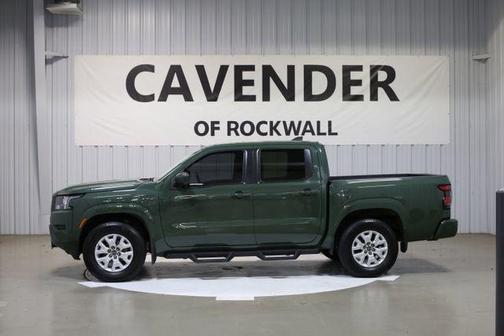 2023 Nissan Frontier SV