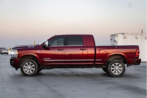 2023 RAM 2500 Limited Mega Cab 4x4 6'4' Box