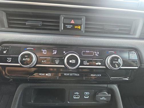 2025 Honda Pilot Touring 8-Passenger