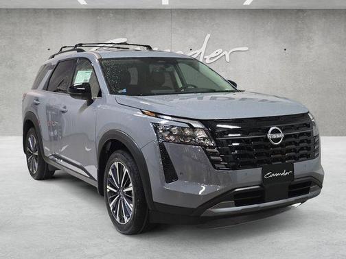 Boulder Gray Pearl 2026 Nissan Pathfinder Platinum