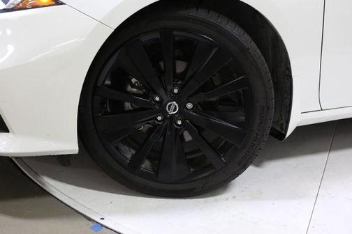 2022 Nissan Altima SR FWD