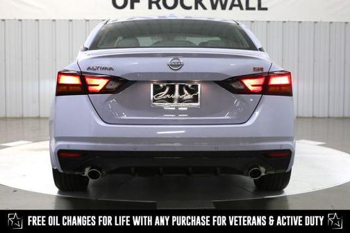 2025 Nissan Altima SR FWD