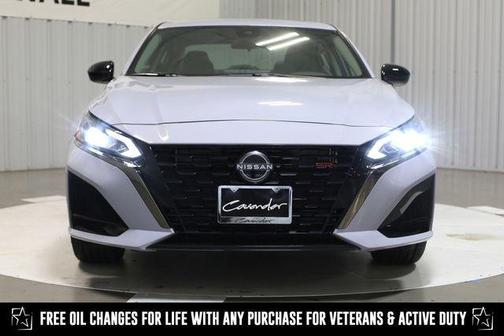 2025 Nissan Altima SR FWD
