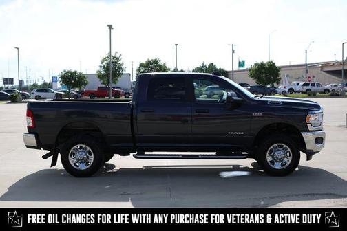 2021 RAM 2500 Big Horn Crew Cab 4x4 6'4' Box