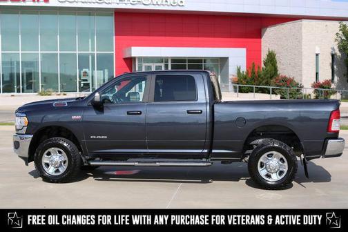 2021 RAM 2500 Big Horn Crew Cab 4x4 6'4' Box