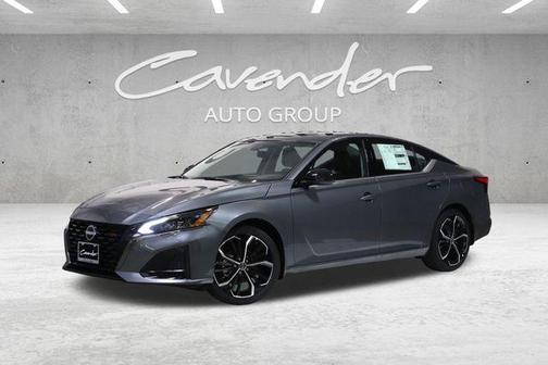 2025 Nissan Altima SR FWD