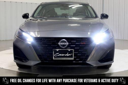 2025 Nissan Altima SR FWD