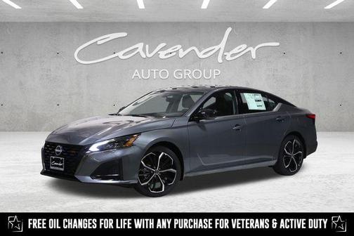 2025 Nissan Altima SR FWD