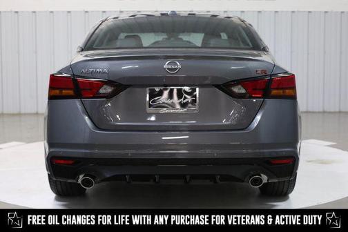 2025 Nissan Altima SR FWD