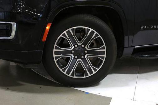 2023 Jeep Wagoneer L Series II 4x4