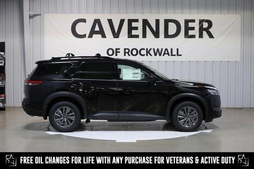 2025 Nissan Pathfinder SV FWD