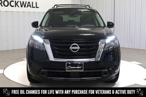 2025 Nissan Pathfinder SV FWD