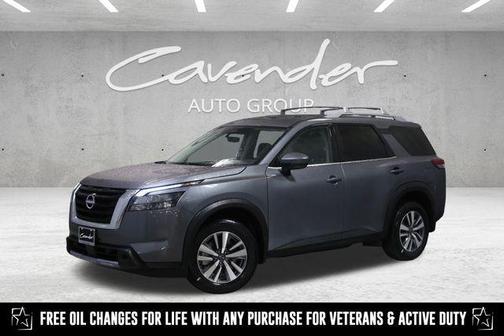 2025 Nissan Pathfinder SL 4WD
