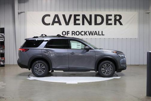 2025 Nissan Pathfinder SV FWD