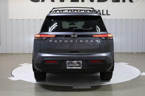 2025 Nissan Pathfinder SV FWD