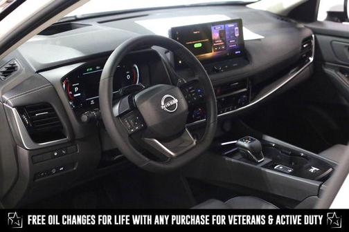 2025 Nissan Rogue SL