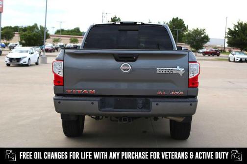 2018 Nissan Titan SL