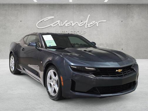 Shadow Gray Metallic 2022 Chevrolet Camaro 1LT