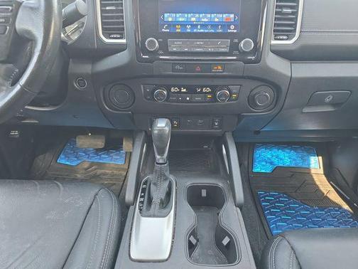 Gun Metallic 2024 Nissan Frontier SV