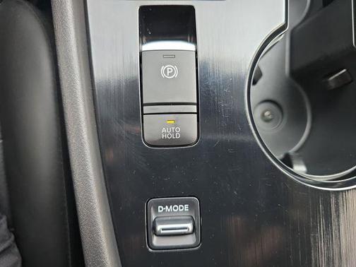 Brilliant Silver Metallic 2024 Nissan Rogue SV