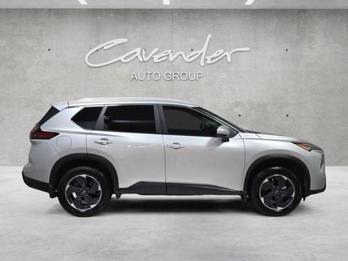 Brilliant Silver Metallic 2024 Nissan Rogue SV