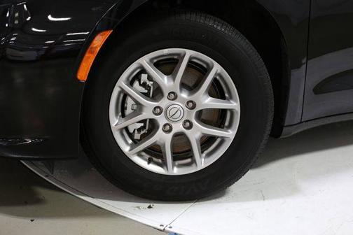 2025 Chrysler Pacifica L