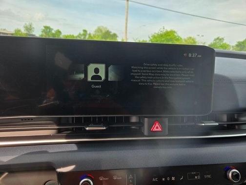 2025 Kia Carnival EX