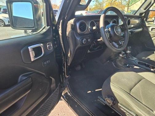 2023 Jeep Gladiator Sport S