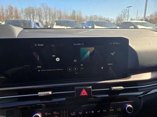 Snow White Pearl 2026 Kia Sportage Hybrid SX-Prestige