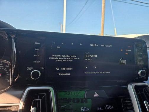 2023 Kia Sorento S