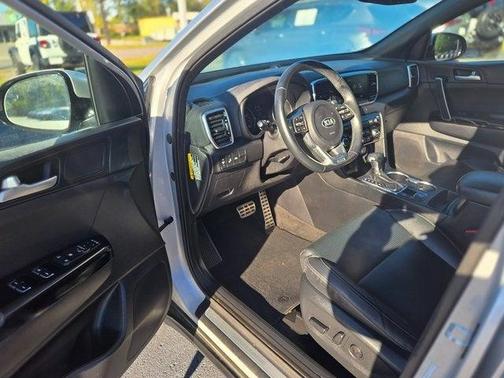 2022 Kia Sportage S