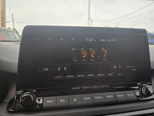 Snow White Pearl 2023 Kia Seltos SX Turbo