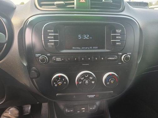 2017 Kia Soul Base