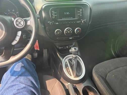 2017 Kia Soul Base